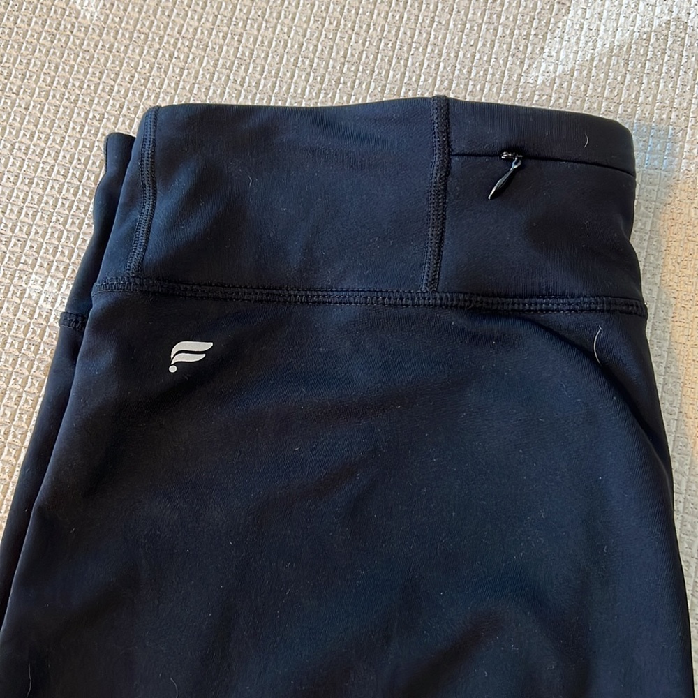 Fabletics Legging Bundle (2) - image 2